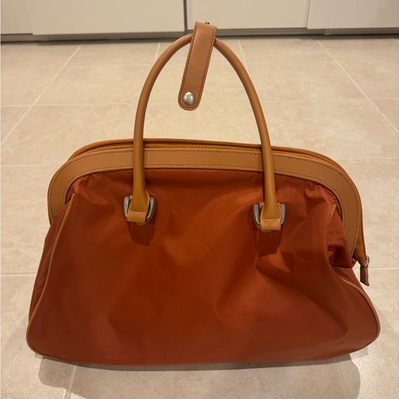 Ellen Tracy Overnight/Weekender Bag - Picture 2 of 4